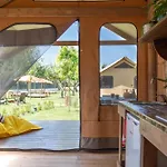 Camp & - Ciraccio