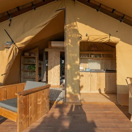 Luxury tent Camp & - Ciraccio 4*
