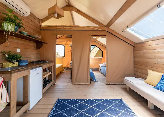 Luxury tent Camp & - Ciraccio